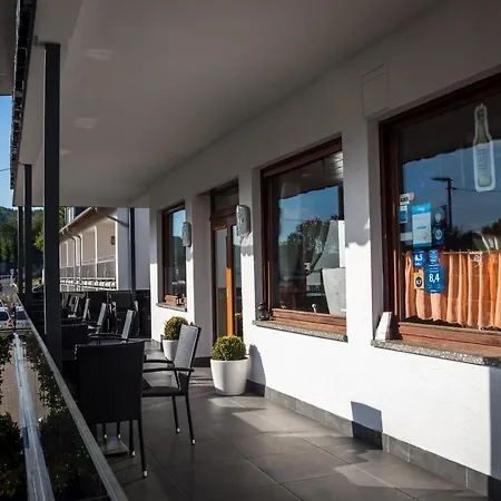 An Der Nordschleife Aparthotel Adenau