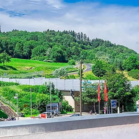 An Der Nordschleife 3* آدناو