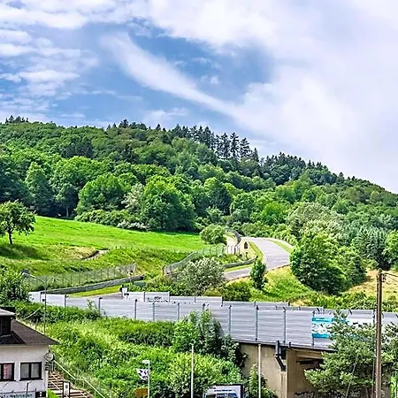 An Der Nordschleife شقة فندقية آدناو