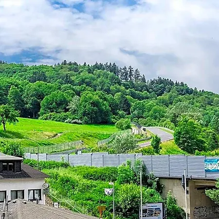 An Der Nordschleife شقة فندقية آدناو