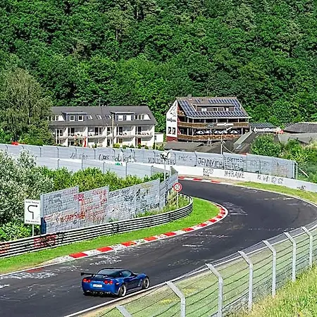 An Der Nordschleife آدناو