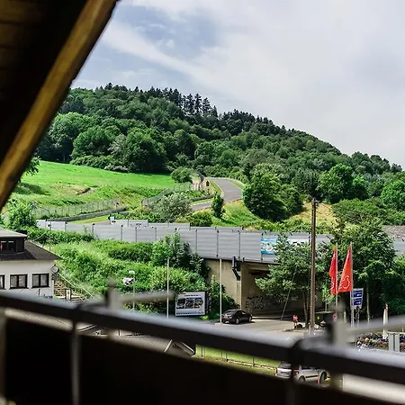 An Der Nordschleife Adenau