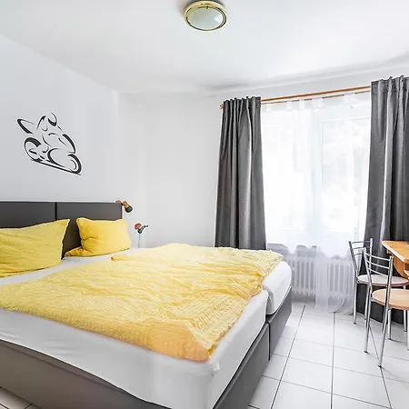 Aparthotel An Der Nordschleife