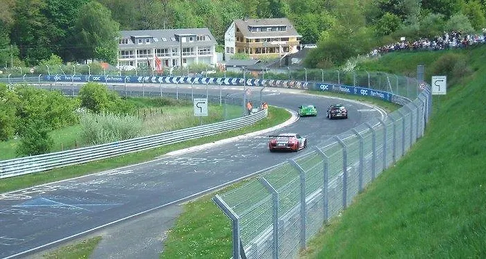 Apart-hotel An Der Nordschleife Adenau