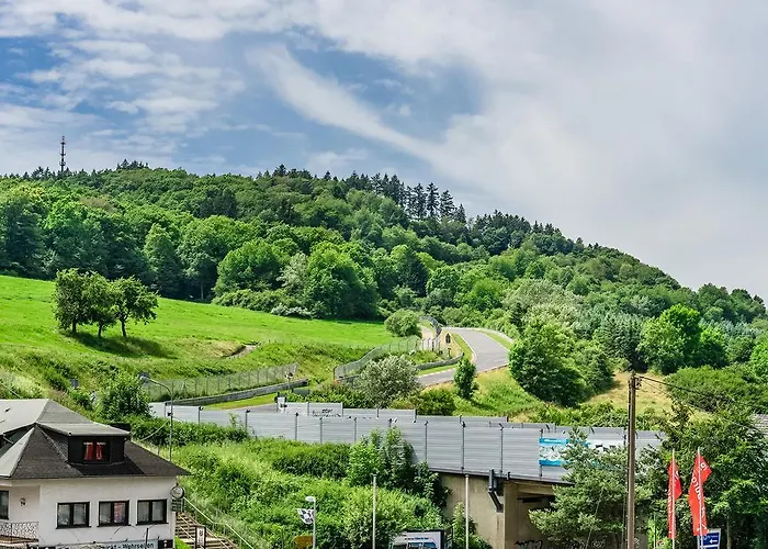 מלון דירות An Der Nordschleife